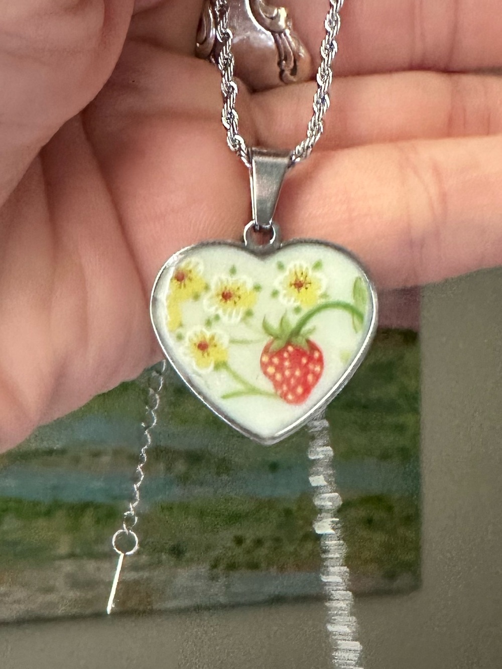 Handmade Noritake Broken China Strawberry Necklace 🍓